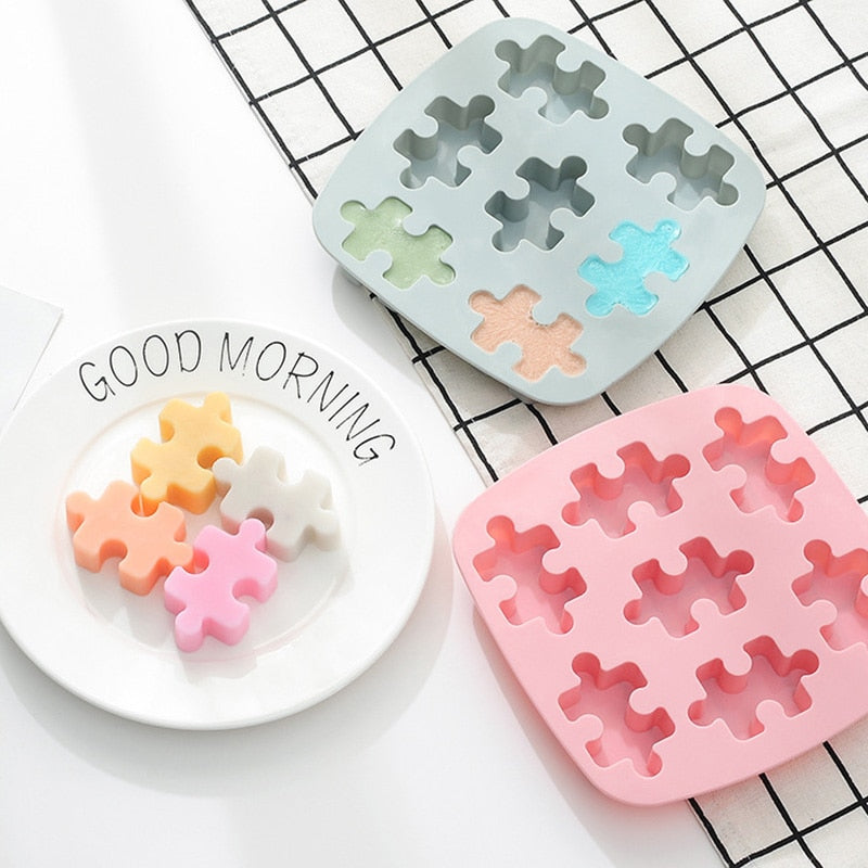 Silicone Puzzle-Piece Ice Tray