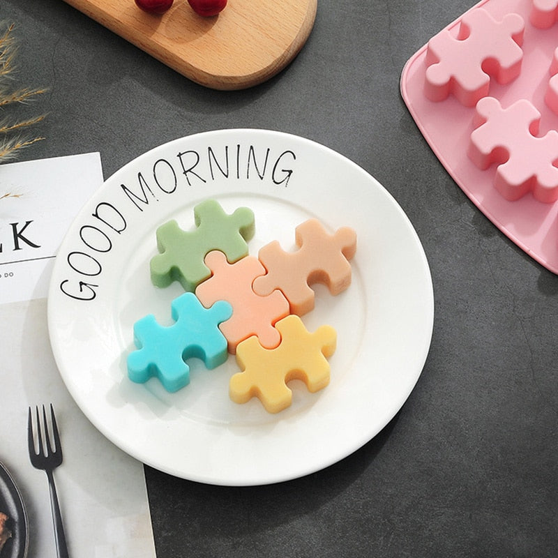 Silicone Puzzle-Piece Ice Tray