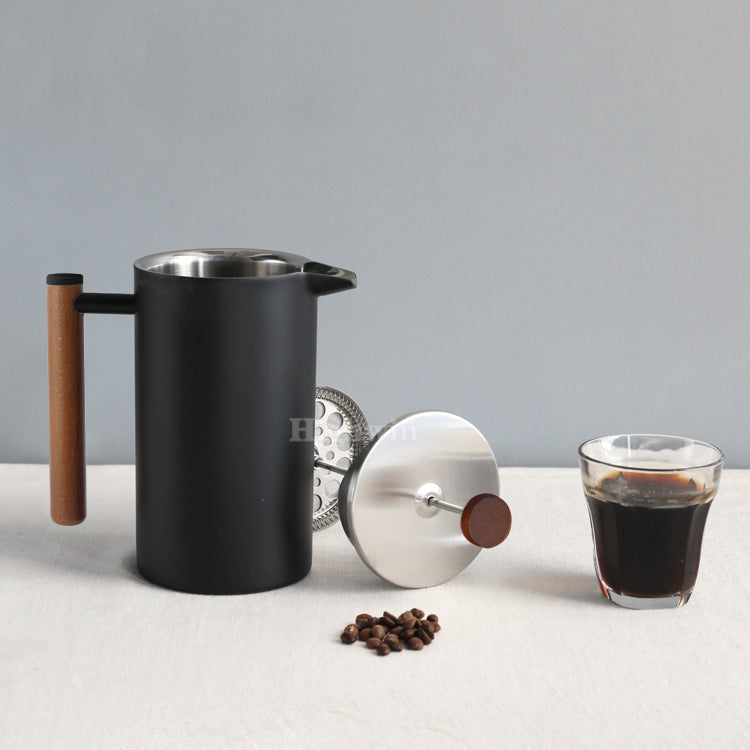 Minimal Nordic French-Press